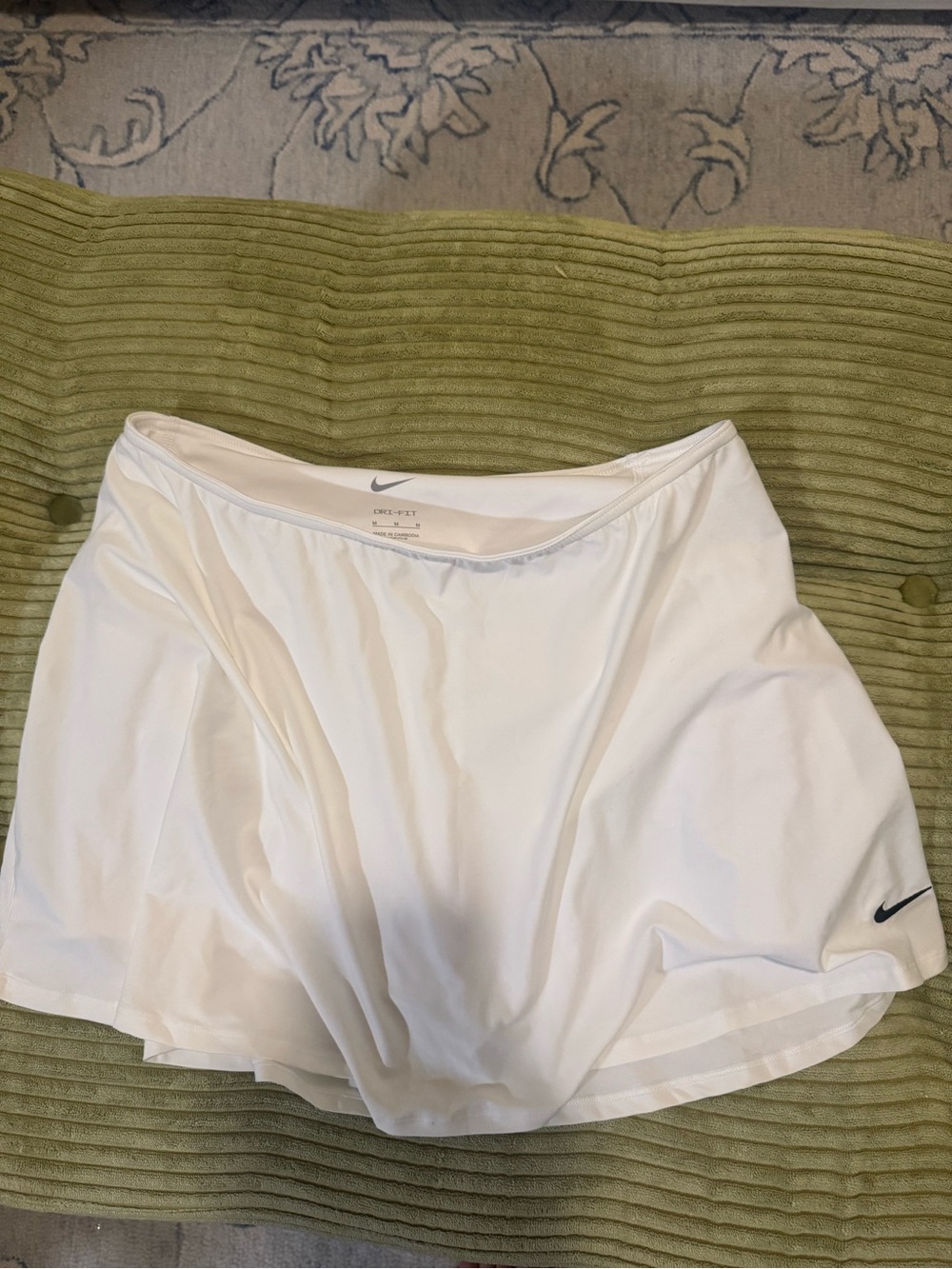 Nike White Women's Athletic Skort with Subtle Swoosh